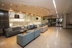 Reception - DoubleTree by Hilton Hotel Bogotá - Parque 93 (Bogotá)