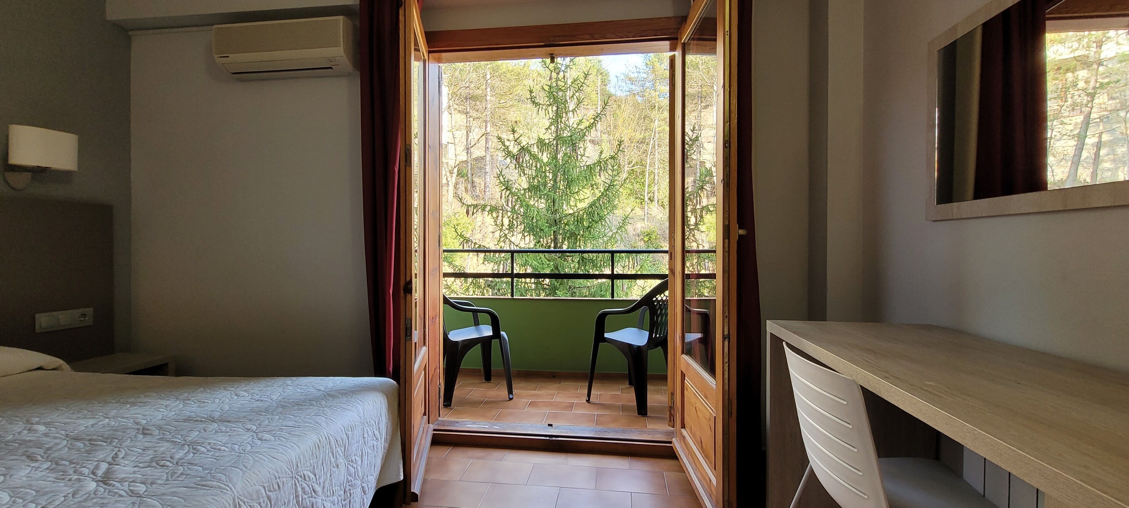 family quadruple room | individually decorated, individually furnished, desk, blackout curtains