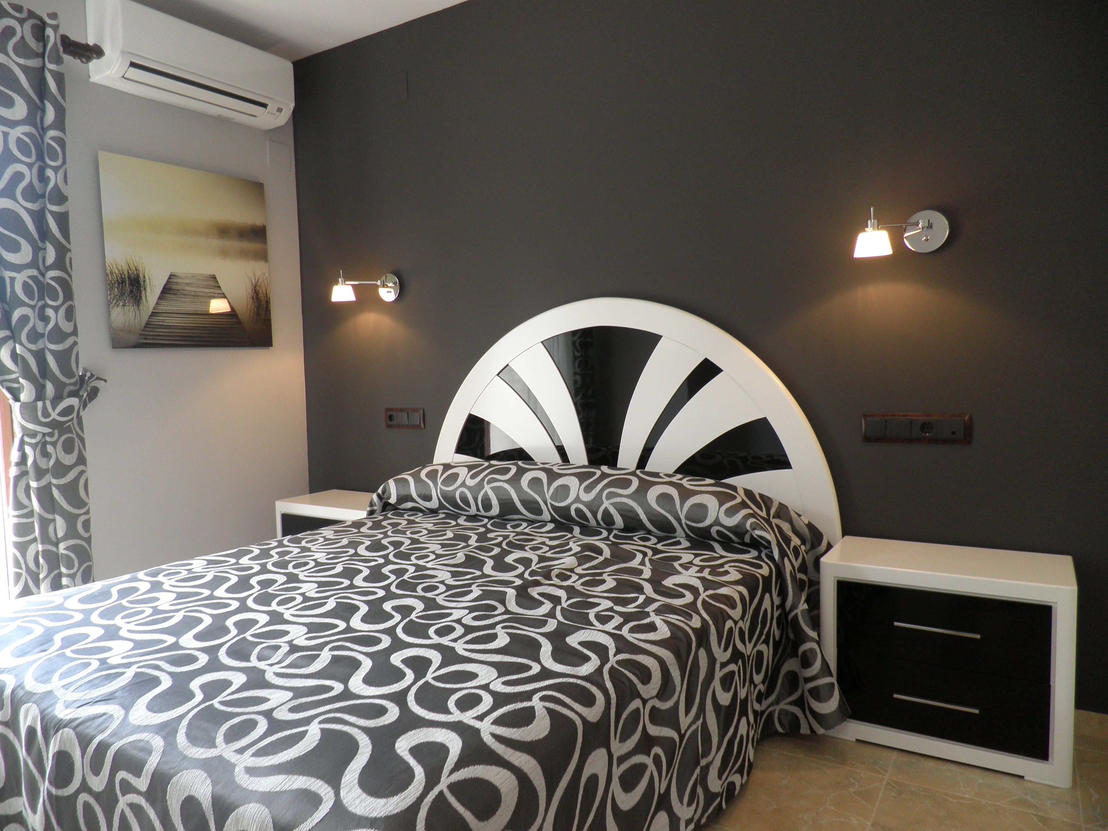 Standard Single Room | Individually decorated, individually furnished, desk, blackout drapes