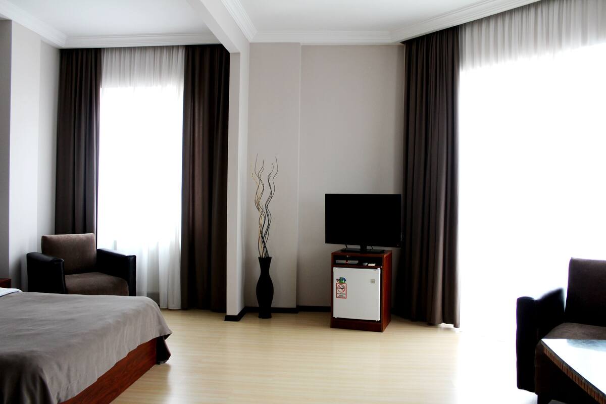 Minibar, in-room safe, soundproofing, rollaway beds