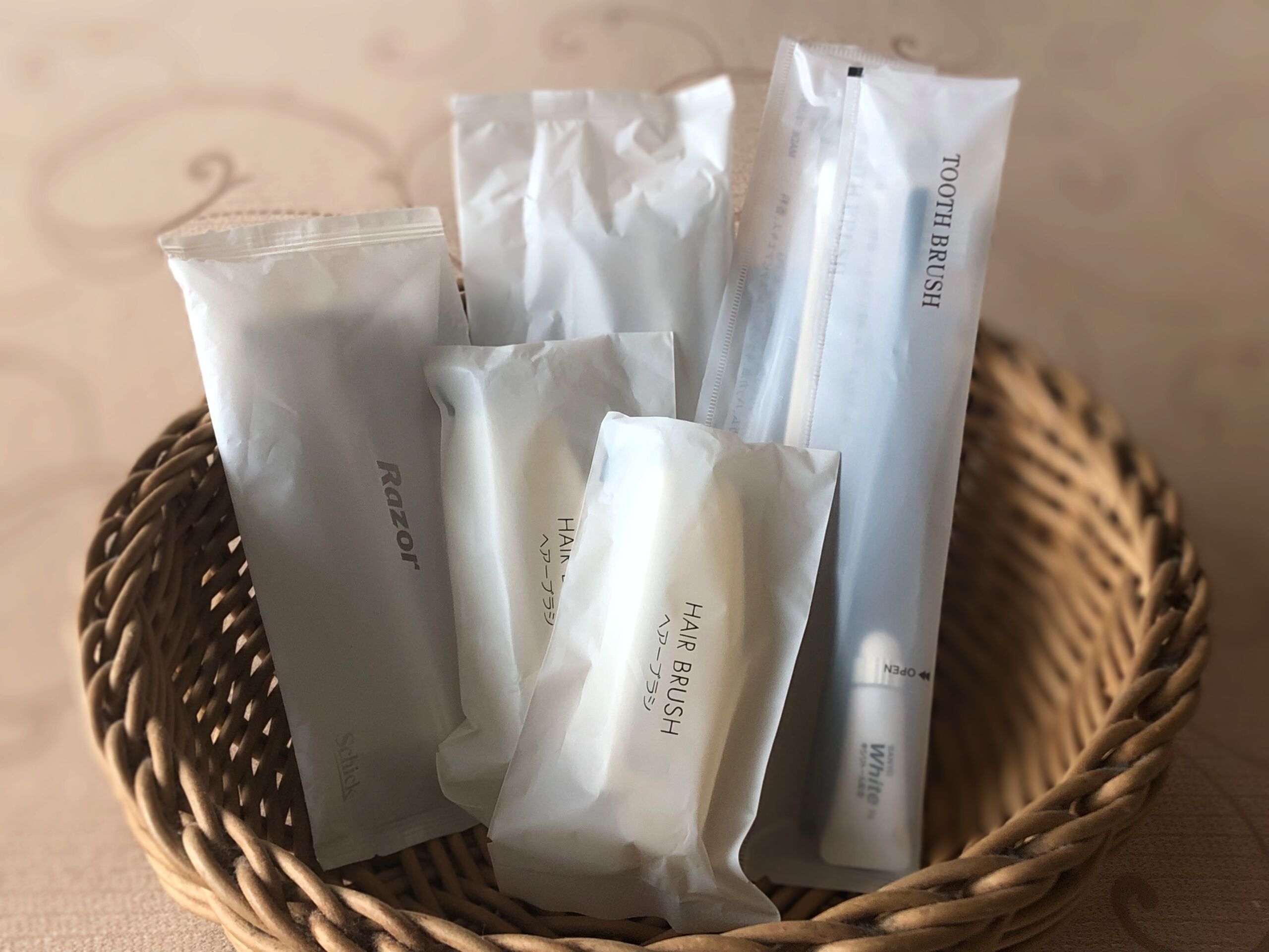 double room with small double bed - smoking(book as an adult guest if a child guest not sharing bed) | room amenity