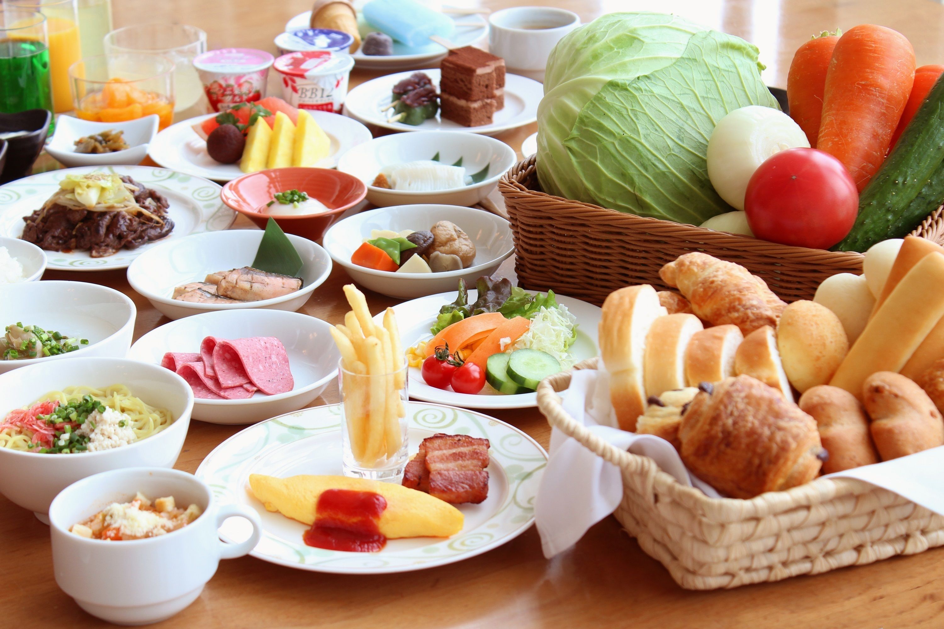 Thức ăn và đồ uống