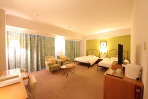 In-room safe, iron/ironing board, free WiFi - Chateraise Gateaux Kingdom Sapporo Hotel and Spa Resort (Sapporo)