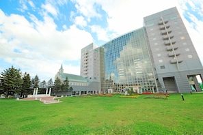 Exterior - Chateraise Gateaux Kingdom Sapporo Hotel and Spa Resort (Sapporo)