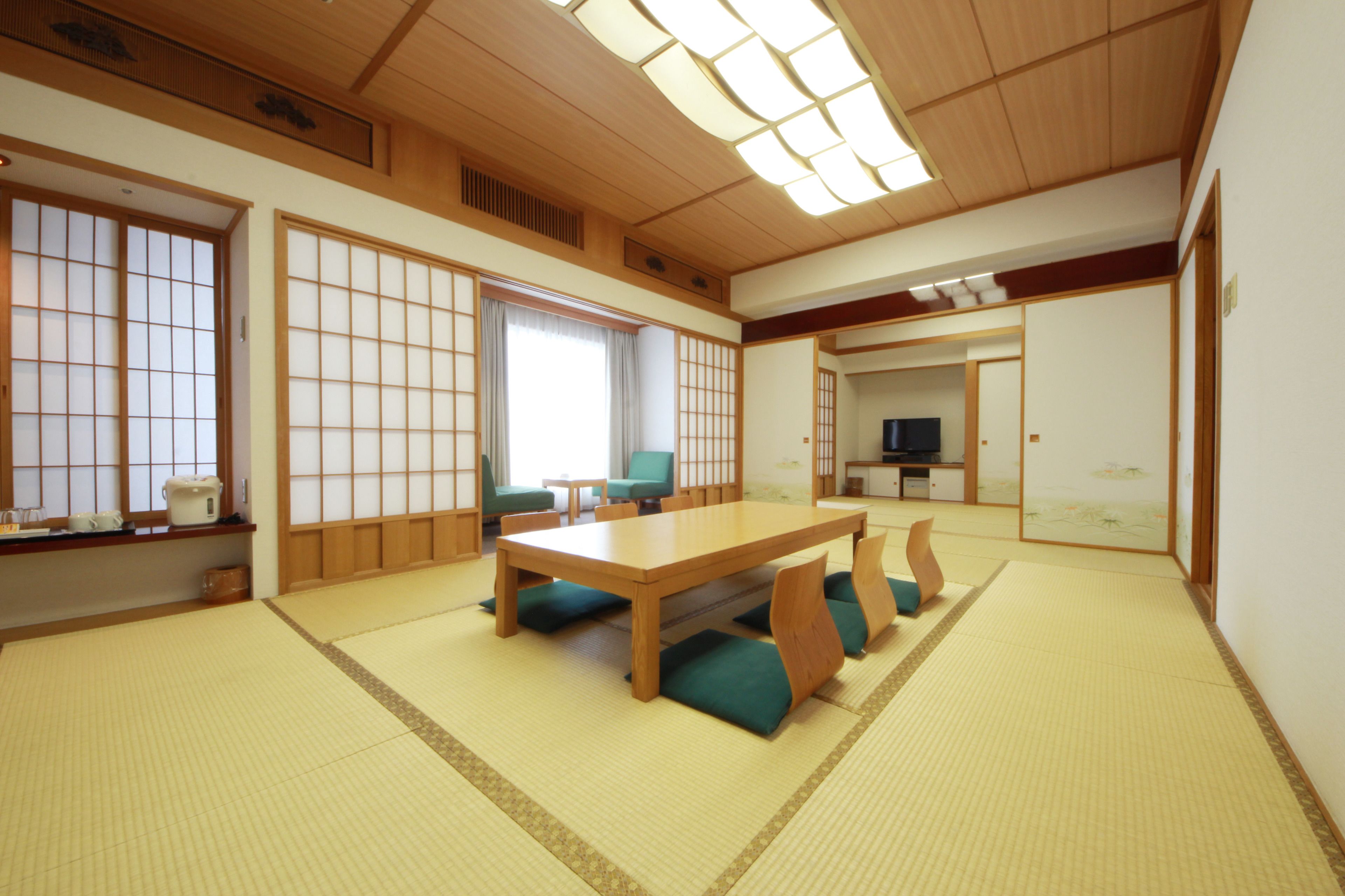 japanese or japanese&western room, non smoking | in-room safe, iron/ironing board, free wifi