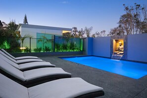 Outdoor pool, pool loungers