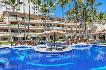 Villa del Mar Beach Resort & Spa Puerto Vallarta