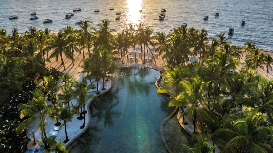 Billionaire Resort & Retreat