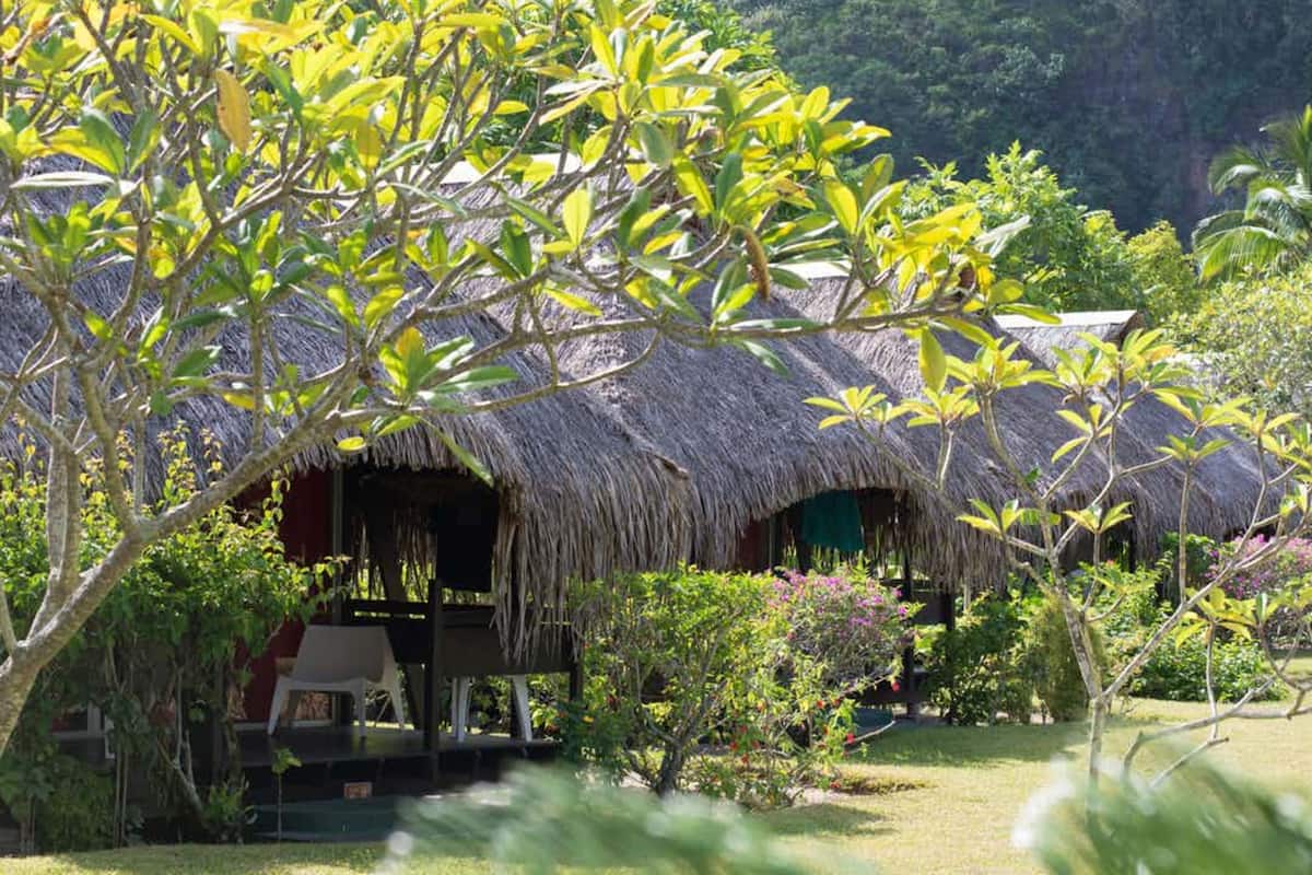 Bungalow, Triple, Garden area, no air conditioning, fan only | In-room safe, soundproofing, WiFi (free), individually decorated
