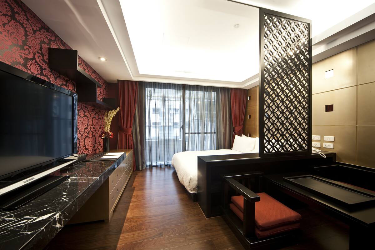Economy Double Room | In-room safe, WiFi (free), individually decorated