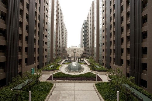 I T Service Apartment