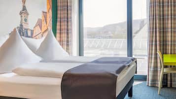 Bureau, rideaux occultants, chambres insonorisées, Wi-Fi gratuit