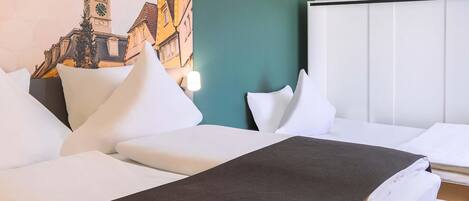 Desk, blackout drapes, soundproofing, free WiFi