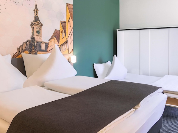 Bureau, rideaux occultants, chambres insonorisées, Wi-Fi gratuit