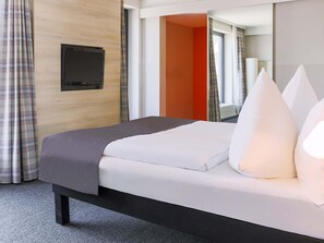 書桌、遮光布/窗簾、隔音、免費無線上網