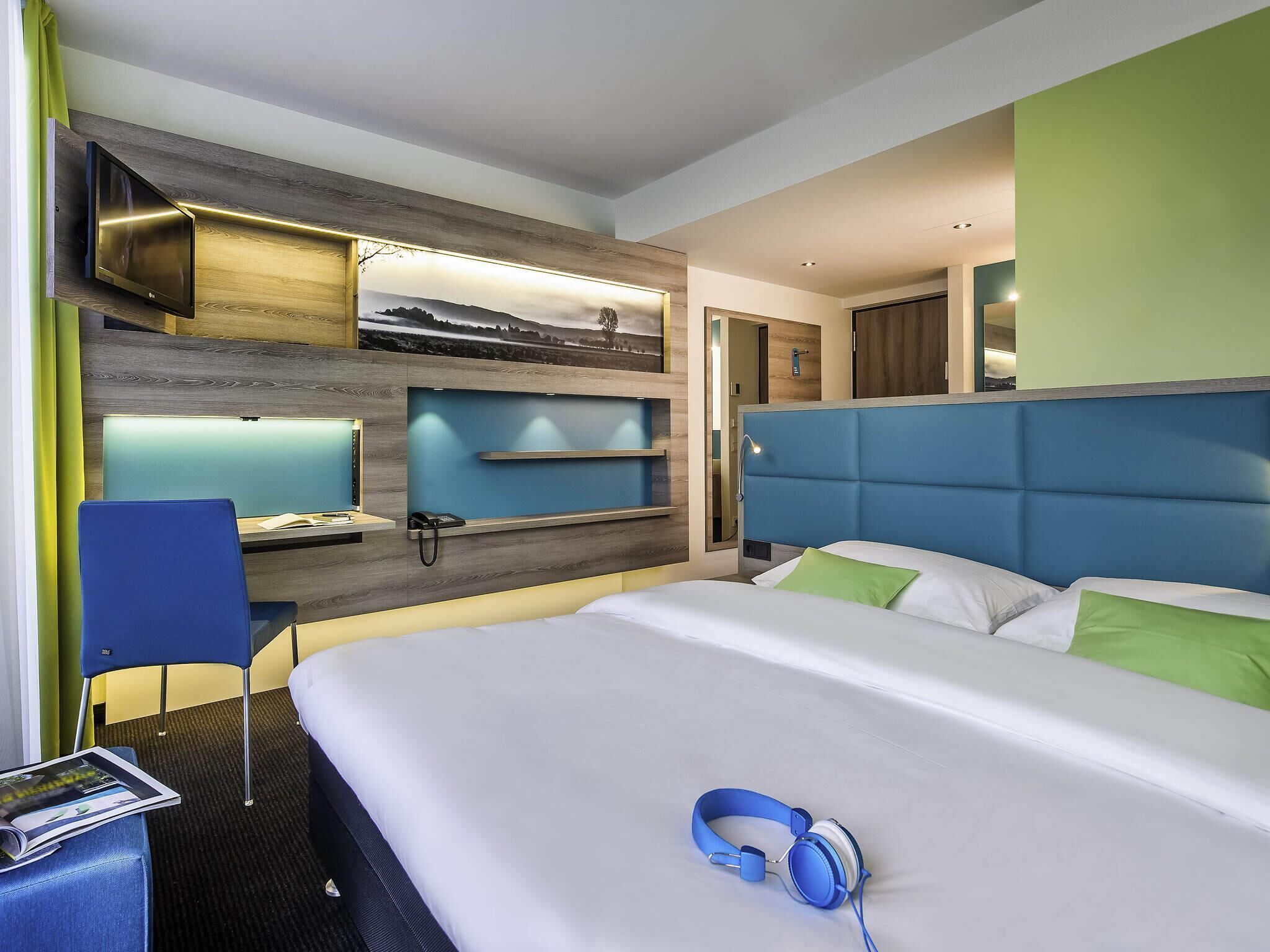 Comfort Double Room | Hypo-allergenic bedding, in-room safe, desk, soundproofing