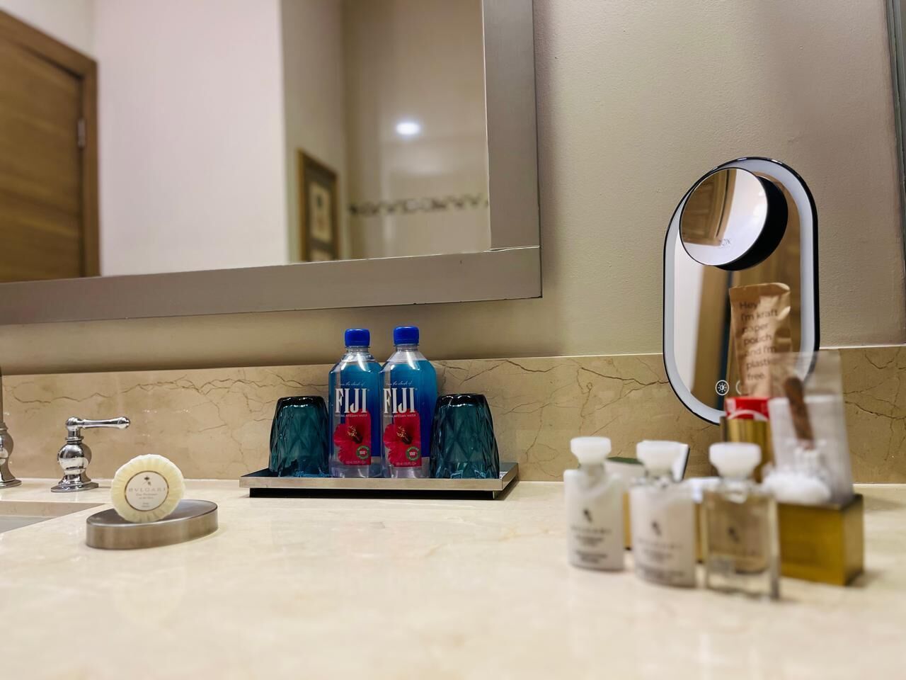 Kamar Deluks, 1 Tempat Tidur King (Suite Gran Clase King Size) | Kamar mandi | Shower, pancuran hujan,  dan perlengkapan mandi desainer
