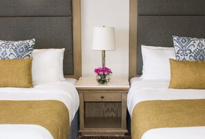 Roba de llit d'alta qualitat, minibar i caixa forta a l'habitació 