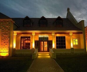 Façade de l’hébergement - soirée/nuit