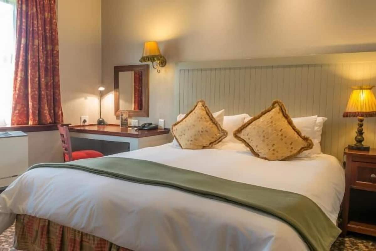 In-room safe, desk, blackout drapes, iron/ironing board
