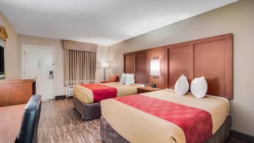 Escrivaninha, ferros/tábuas de passar roupa, Wi-Fi de cortesia