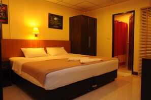 Standard Room, 1 Twin Bed | 1 bedroom, premium bedding, Select Comfort beds, in-room safe - Lodge 61 Bed & Breakfast (Bangkok)