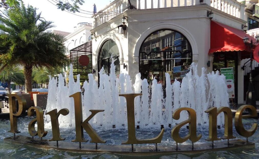 Photo - Lodge 61 Hotel