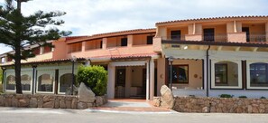 Façana frontal de l'allotjament
