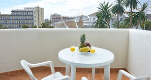 Balcony - CLC Benal Beach Aparthotel (Benalmádena)
