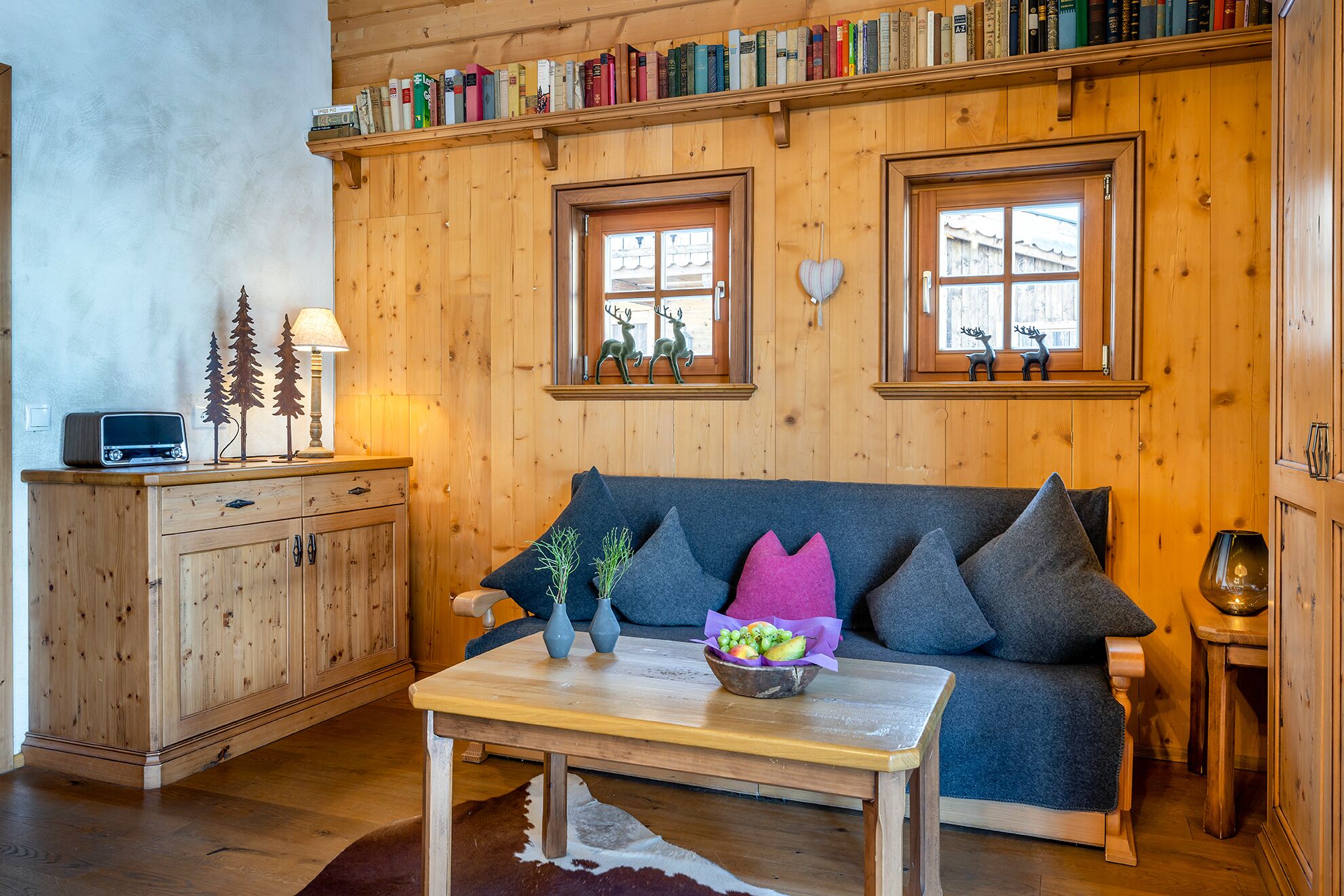 chalet, 2 bedrooms, terrace (kitzstodl) | living area | tv