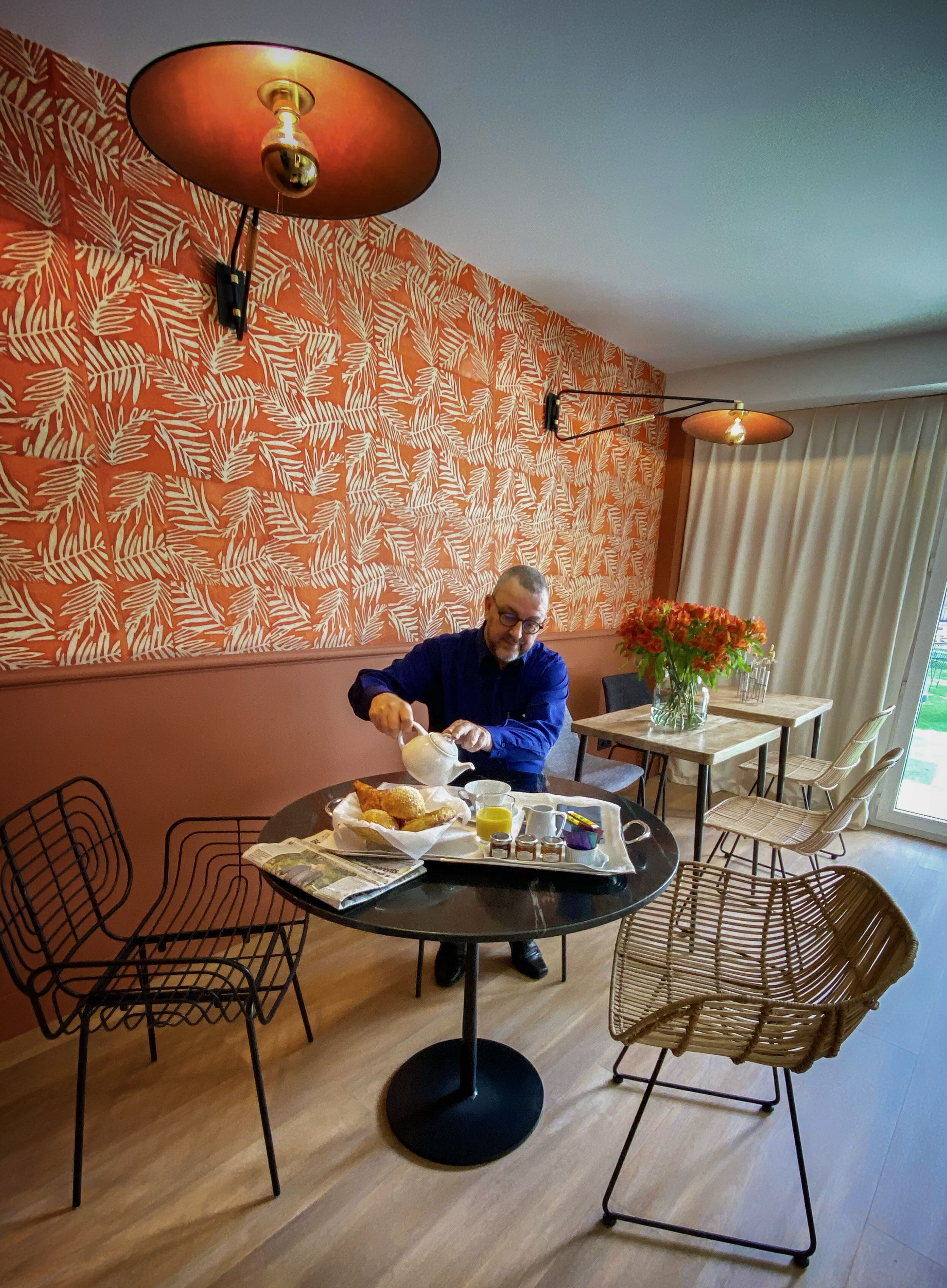 daily buffet breakfast (eur 19 per person)