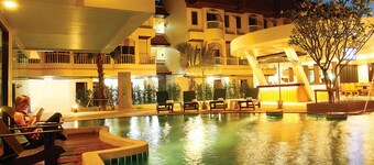 Palmyra Patong Resort