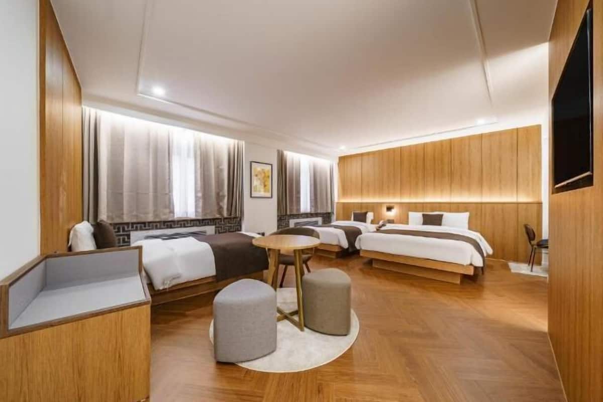 1 soveværelse, minibar, pengeskab på værelset, mørklægningsgardiner
