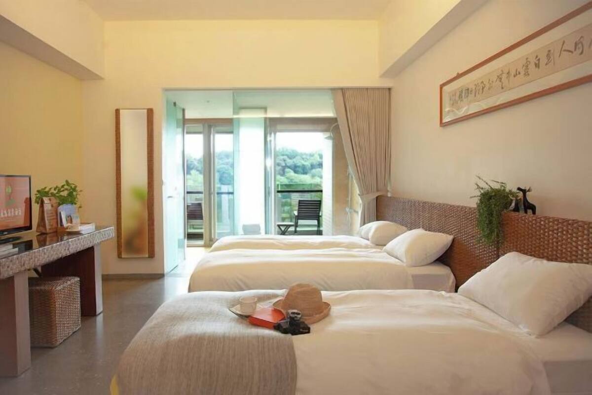 Ropa de cama de alta calidad, cubrecamas y colchones con pillow-top