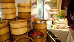 Dining - Nomads De Moc, Bangkok (Bangkok)