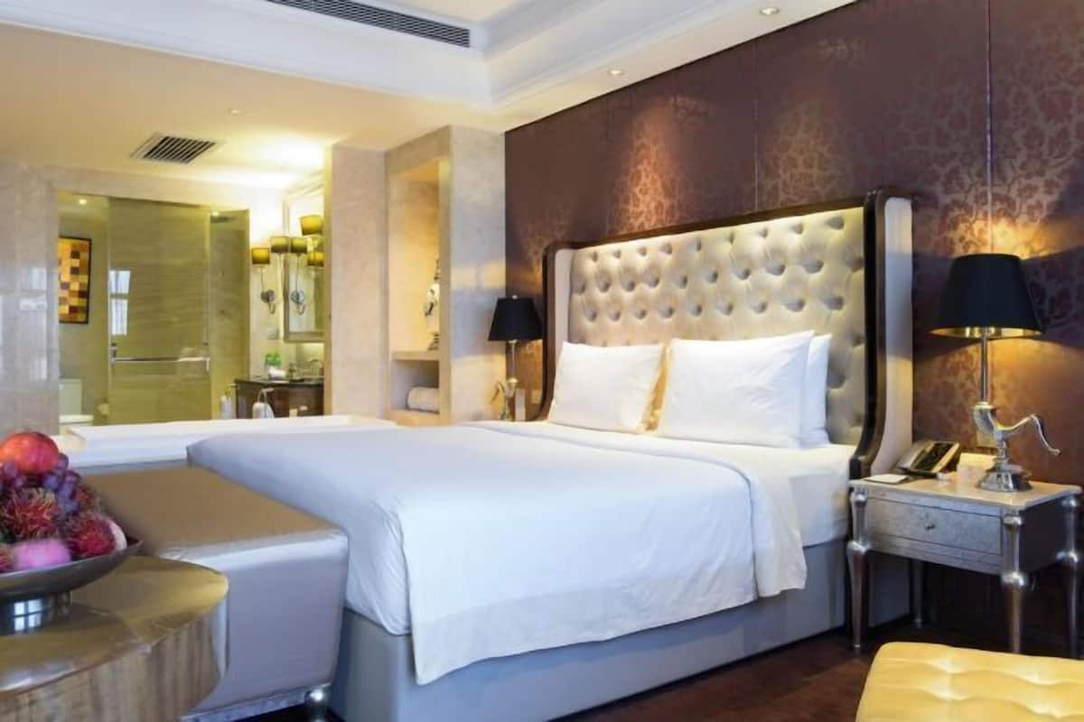 Literie de qualité supérieure, surmatelas, minibar