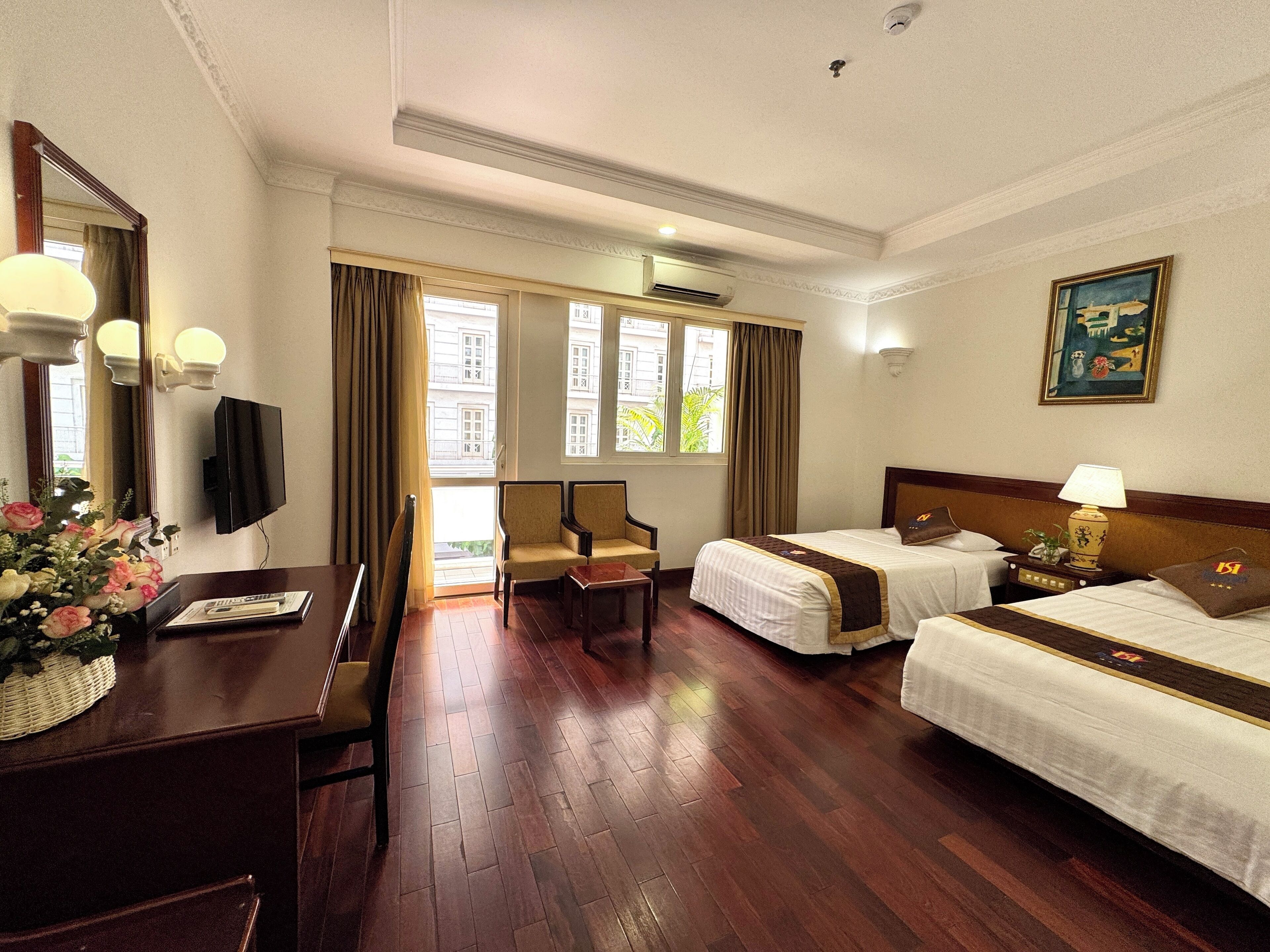 super deluxe | 1 bedroom, minibar, in-room safe, desk