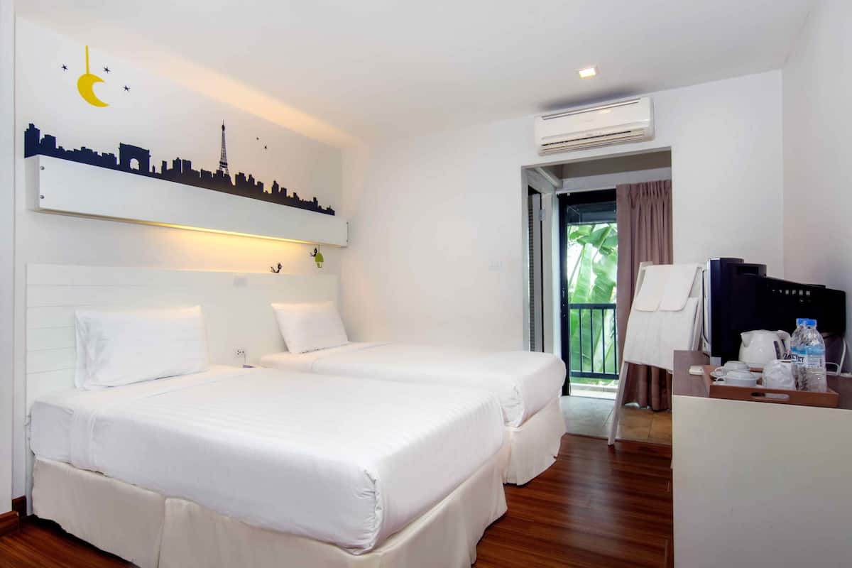 1 bedroom, free WiFi, bed sheets