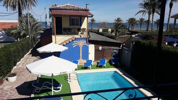 Standard Double Room | Terrace/patio
