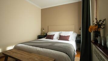 Edredones de plumas, colchones viscoelásticos, caja fuerte