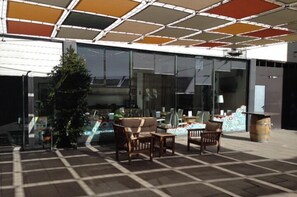 Terrace/patio - Apparthôtel et SPA Cerdanya (Bourg-Madame)