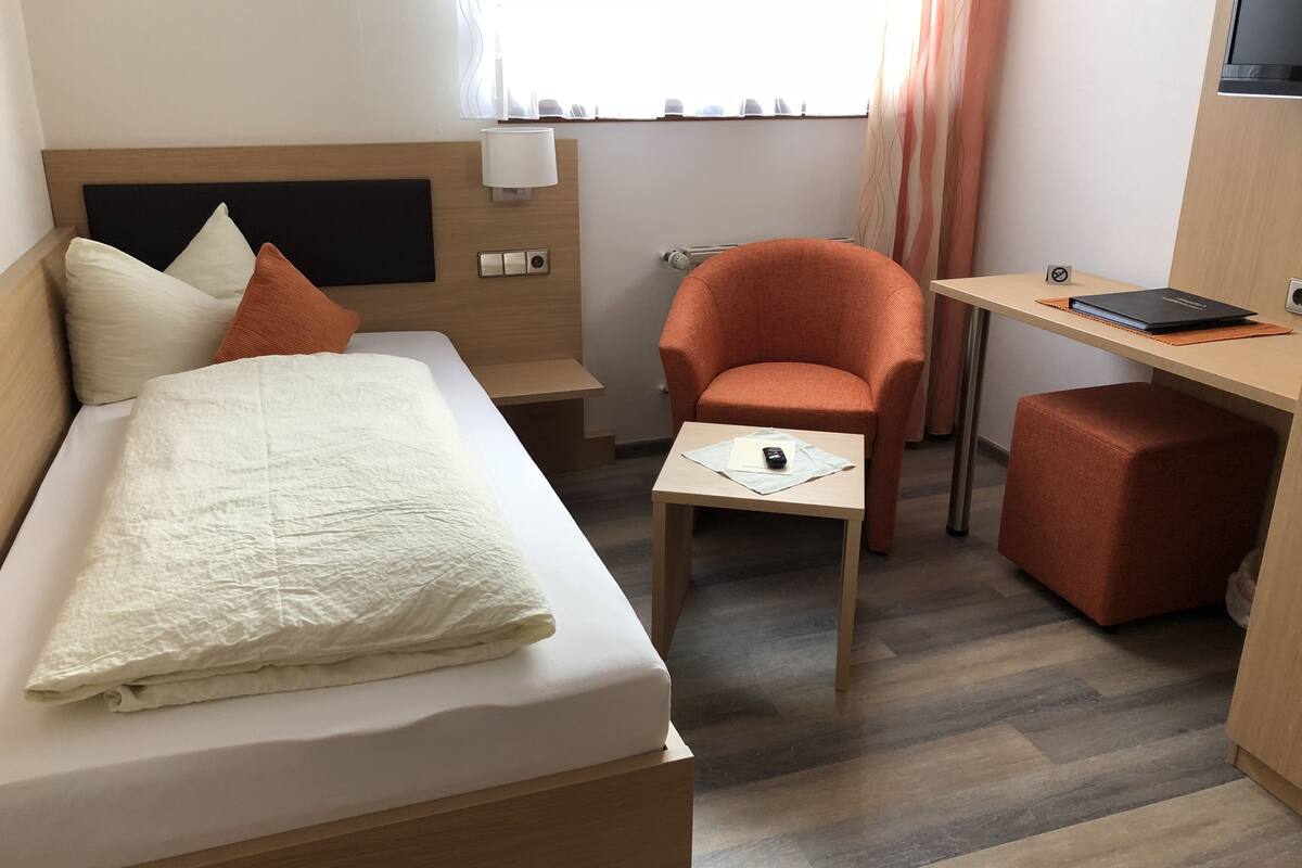 Standard Single Room | Premium bedding, down comforters, in-room safe, desk