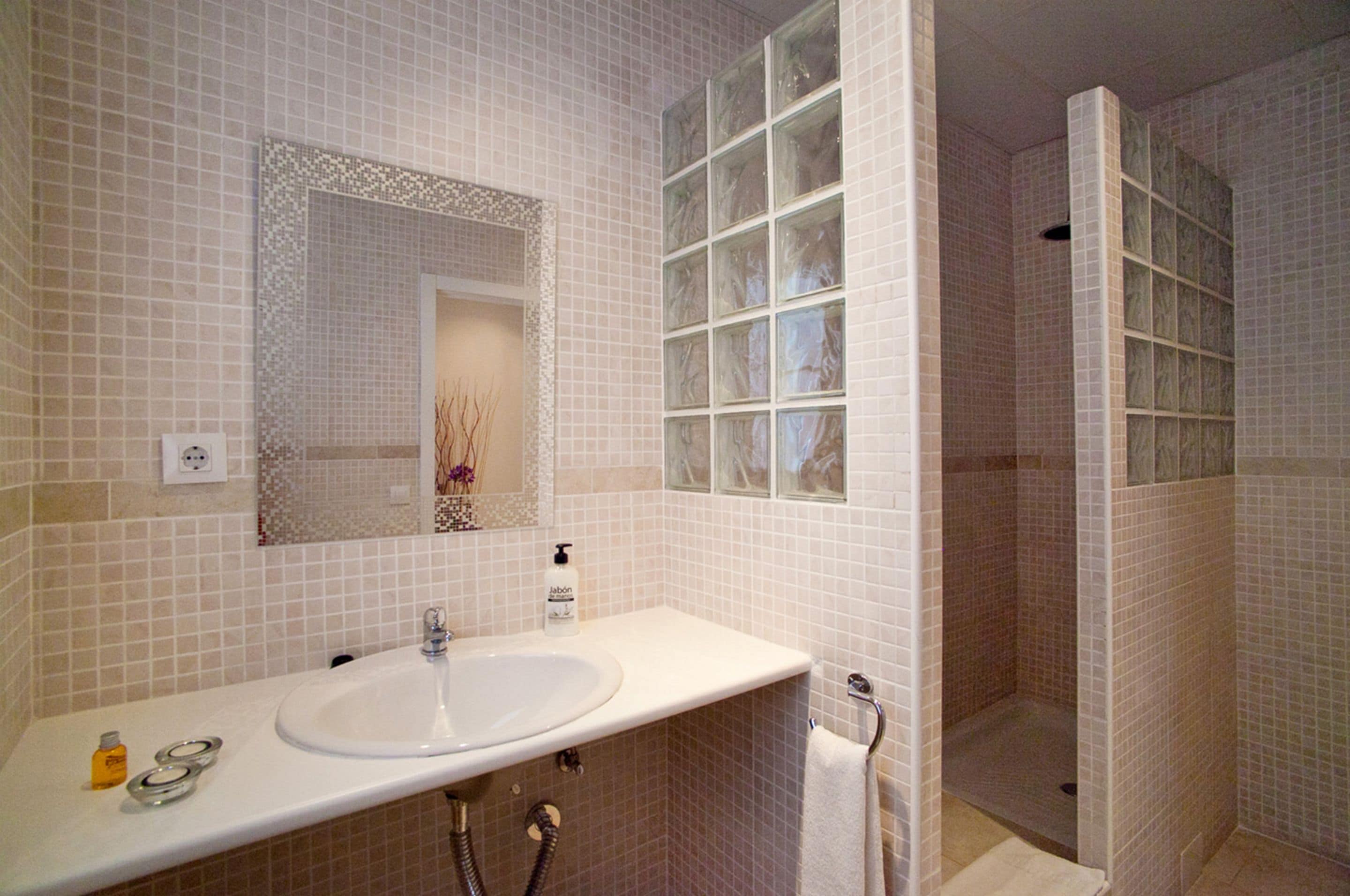 Photo - Hostal Martinval