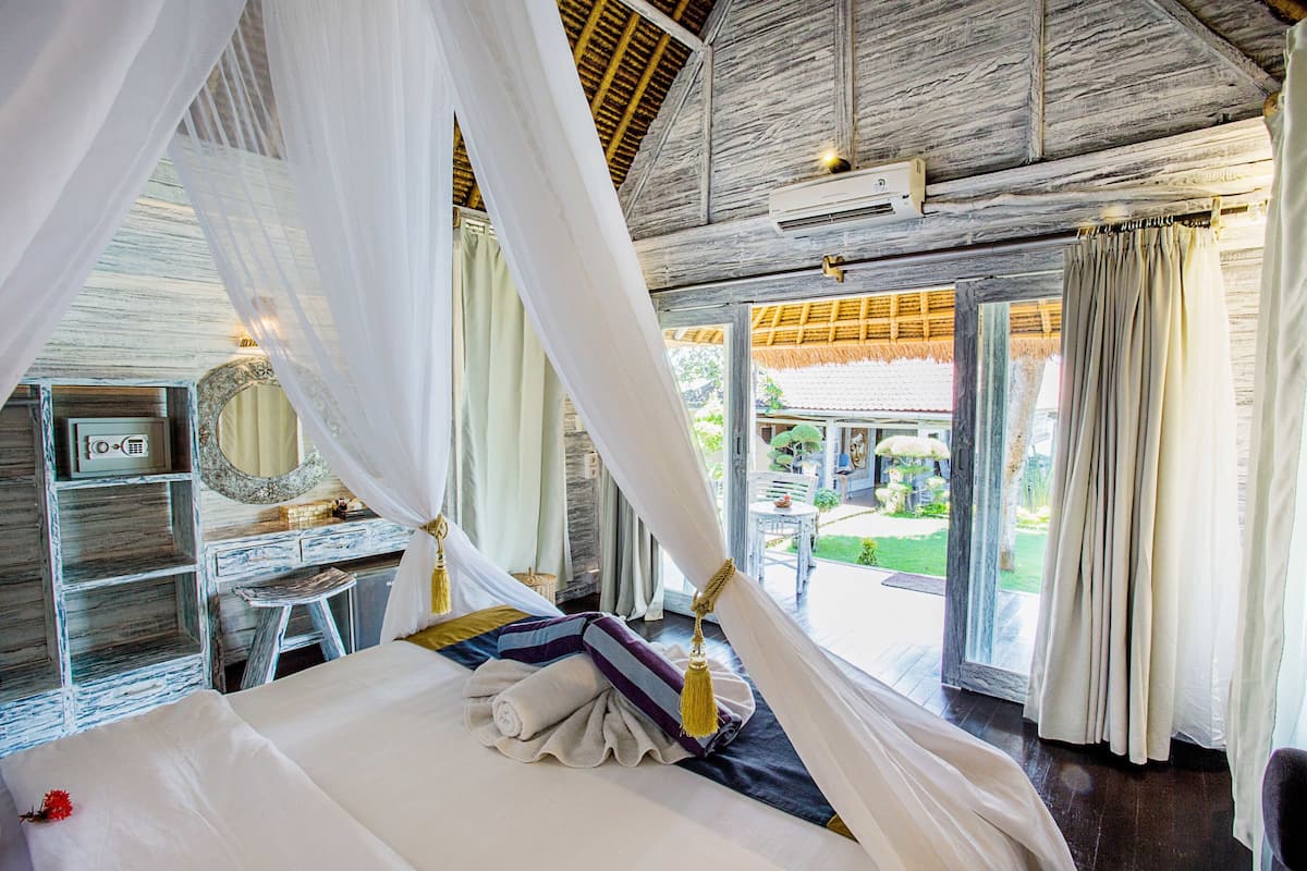 1 bedroom, pillow-top beds, in-room safe, desk