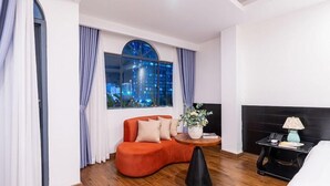 Unclassified image, 3 of 122, button - Le Le Hotel (Ho Chi Minh City)