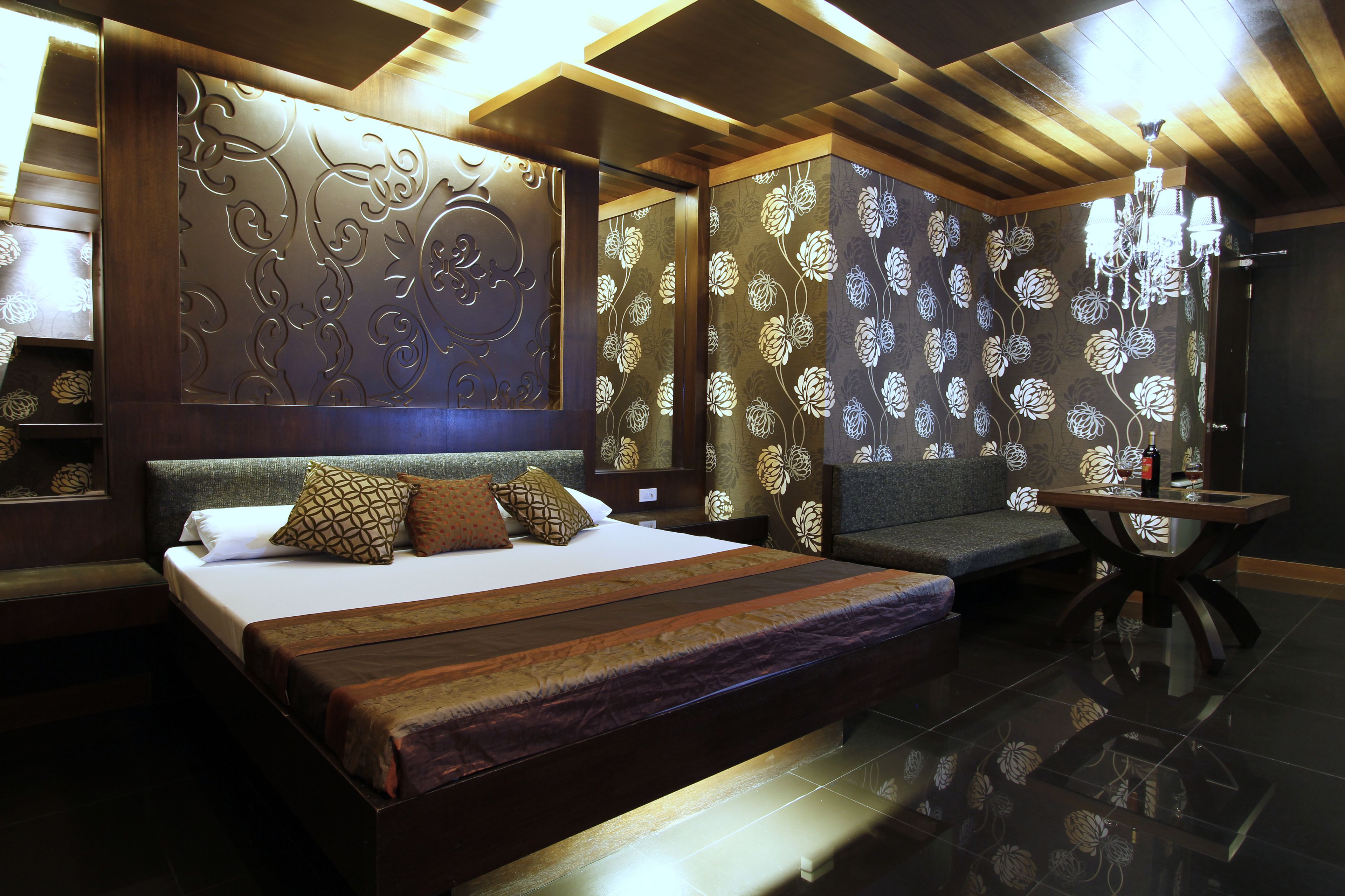 Photo - Victoria Court Suites - Pasig
