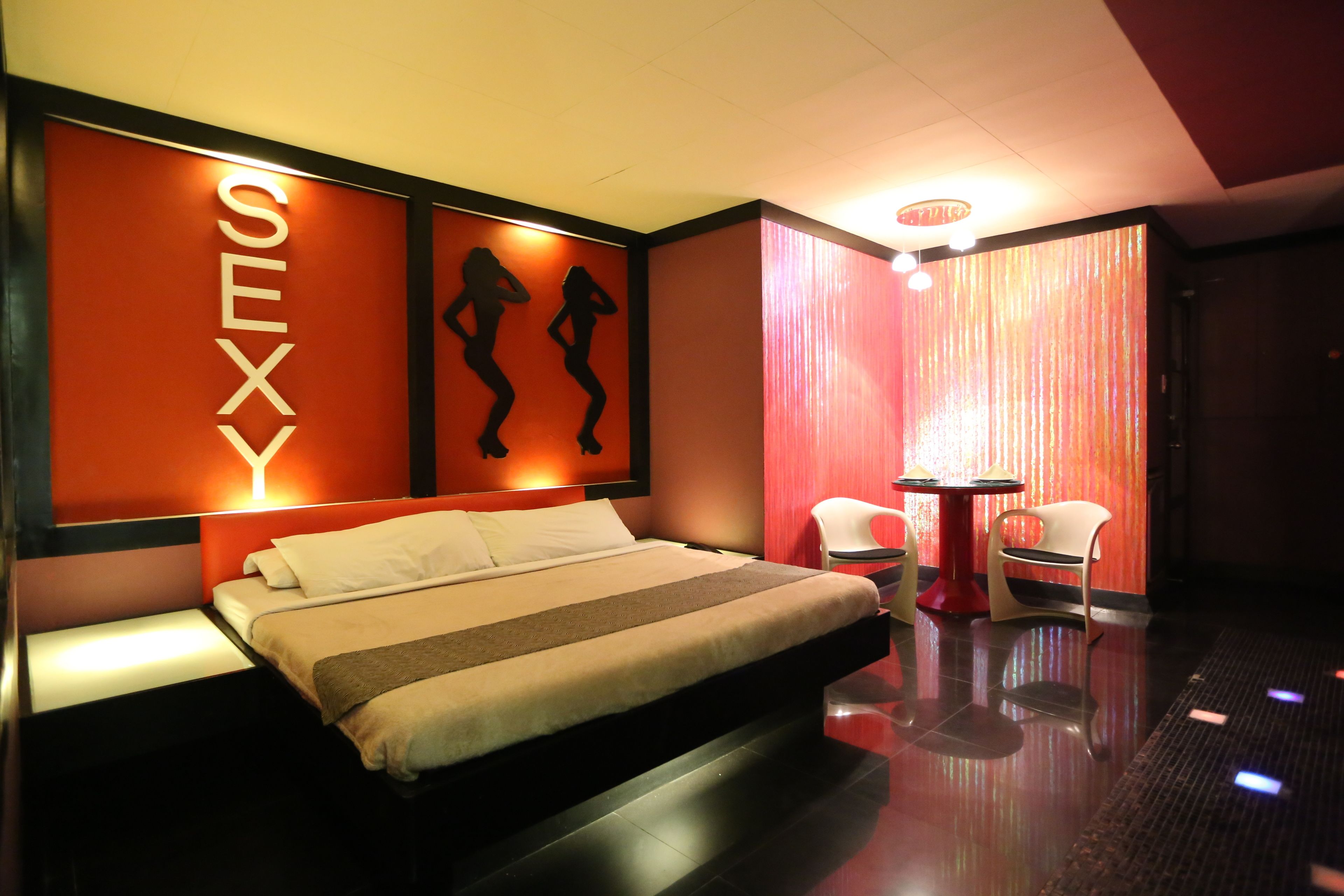 Photo - Victoria Court Suites - Pasig