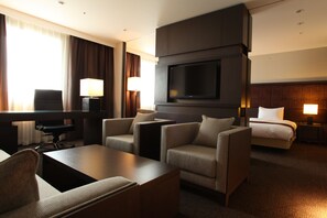 Ropa de cama de alta calidad, cubrecamas y escritorio