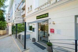 Exterior detail - ibis Styles Juan Les Pins (Antibes)