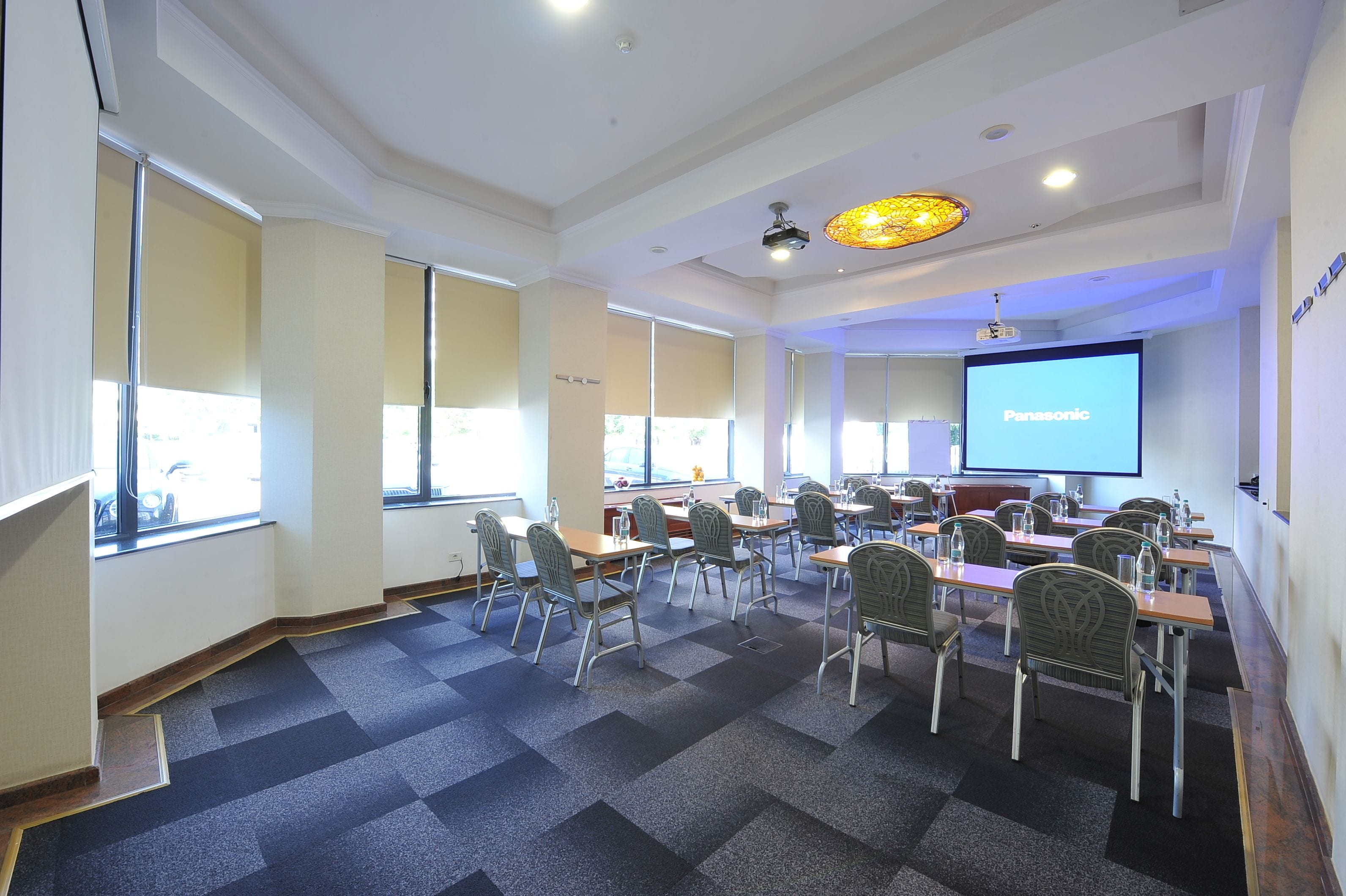 Photo - Crystal Palace Hotel